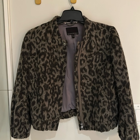 Banana Republic cropped wool bomber jacket. Size small - Picture 1 of 4